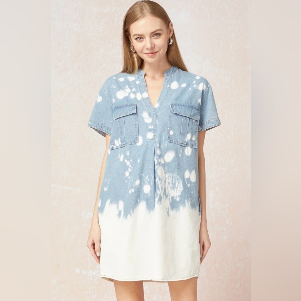 entro Blue and White Tie-Dye Denim Mini Dress